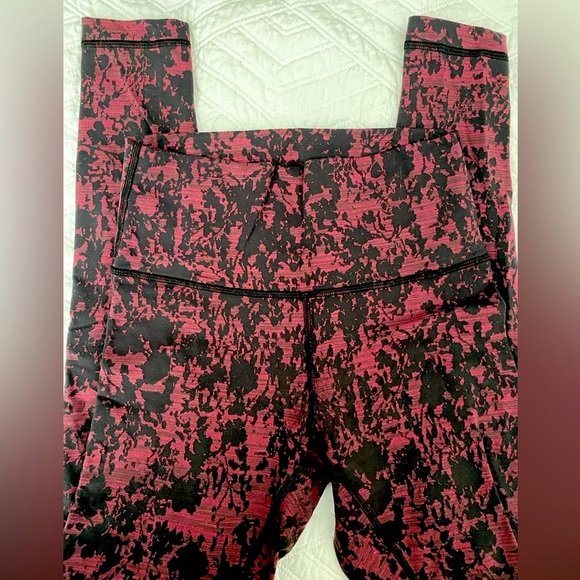 LULULEMON Leggings/ Burgundy-Black/6 - Picture 2 of 5